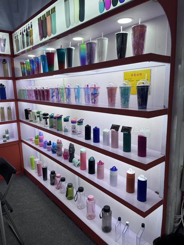 135th Canton Fair Ningbo Betterway Water Bottles.jpg